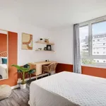 Rent a room in paris