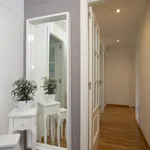 Rent 4 bedroom apartment of 150 m² in Valencia