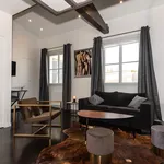 Rent 1 bedroom apartment in Paris