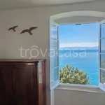 Rent 3 bedroom apartment of 45 m² in Camogli