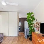 Rent 1 bedroom apartment in Northcote