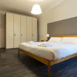 Rent 1 bedroom apartment of 62 m² in bologna