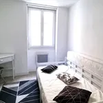 Rent 2 bedroom apartment of 26 m² in Nantes