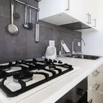 Rent 1 bedroom apartment of 35 m² in milan