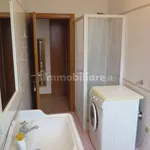 Rent 4 bedroom apartment of 90 m² in Bologna