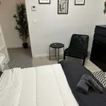 Rent a room of 163 m² in madrid