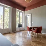 Rent 1 bedroom apartment of 60 m² in milan