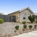 Rent 4 bedroom house in Yanchep