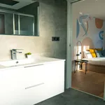 Rent a room of 107 m² in Barcelona