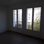 Rent 3 bedroom apartment of 66 m² in LAVAL