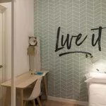 Rent a room of 75 m² in Barcelona