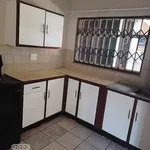 Rent 1 bedroom apartment of 39 m² in Pretoria