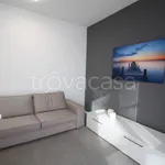 Rent 3 bedroom apartment of 81 m² in Leggiuno