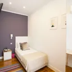 Rent a room in lisbon