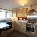 Rent 2 bedroom flat in Renfrew