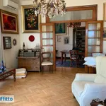 Rent 5 bedroom apartment of 140 m² in Rome