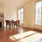 Appartement de 70 m² avec 2 chambre(s) en location à Paris