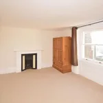 Flat to rent in Osborne Road, Windsor SL4