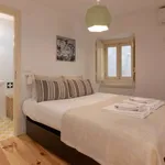 Rent 1 bedroom apartment in lisbon