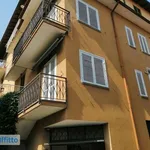 Rent 3 bedroom house of 98 m² in Oliveto Lario