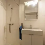 Rent 4 bedroom apartment in Barcelona