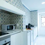 Rent 2 bedroom apartment in lisbon