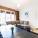 Rent a room of 250 m² in barcelona