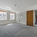 Rent 2 bedroom flat in Richmond