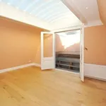 Huur 6 slaapkamer appartement van 151 m² in Den Haag