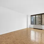 Rent 2 bedroom apartment in New York