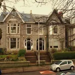 Rent 3 bedroom flat in Aberdeen