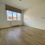 Appartement de 85 m² avec 2 chambre(s) en location à Uccle - Ukkel