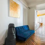 Appartement de 1884 m² avec 5 chambre(s) en location à Paris