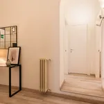 Rent 4 bedroom apartment of 118 m² in Florence