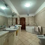 Rent 3 bedroom apartment of 130 m² in Arsago Seprio