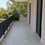 Rent 3 bedroom apartment of 134 m² in Νησί