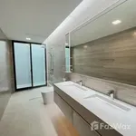 Rent 4 bedroom house of 421 m² in Bangkok