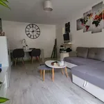 Rent 3 bedroom apartment of 60 m² in Moissy-Cramayel