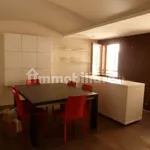 Rent 5 bedroom apartment of 120 m² in Padua