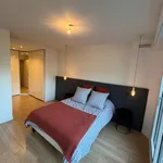 Appartement de 77 m² avec 3 chambre(s) en location à Paris