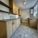 Rent 3 bedroom flat in North East Derbyshire