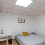 Rent 8 bedroom apartment in Valencia