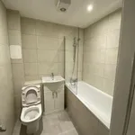 Flat to rent in Midland Road, Luton LU2