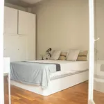 Rent a room of 95 m² in Barcelona