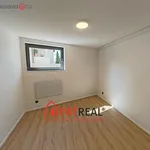 Pronajměte si 3 ložnic/e byt o rozloze 441 m² v Brno