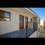 Rent 2 bedroom apartment in Port Elizabeth