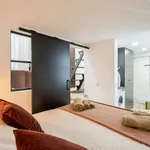 Rent 5 bedroom apartment of 55 m² in Madrid