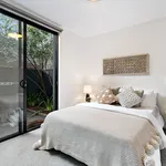 Rent 3 bedroom apartment in Melbourne