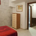 Rent 6 bedroom house in Seville