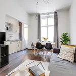 Pronajměte si 1 ložnic/e byt o rozloze 55 m² v Prague